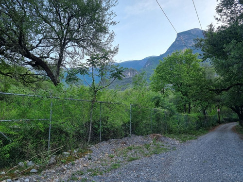 Venta De Terreno En El Barrial