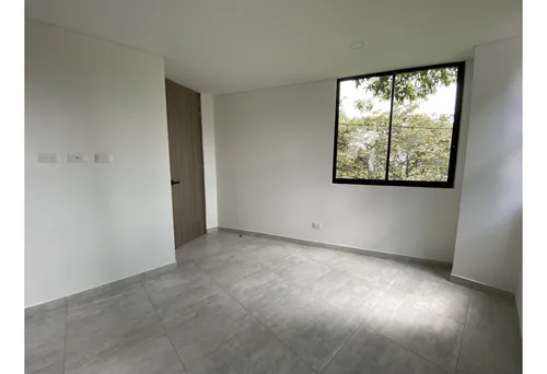 Apartaestudio En Renta Para Estrenar, Av. Centenario-norte De