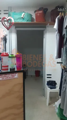 Locales En Venta Manrique Central 643-6522501