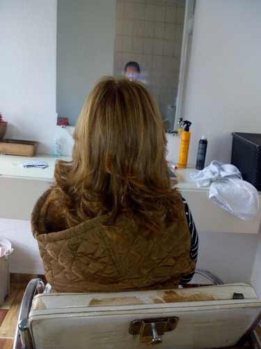 Imagem 3 de 3 de Salão De Beleza