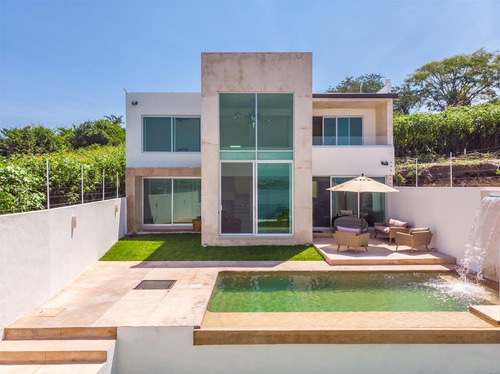 Imagen 3 de 13 de Oportunidad Tequesquitengo Residencia Venta Casa
