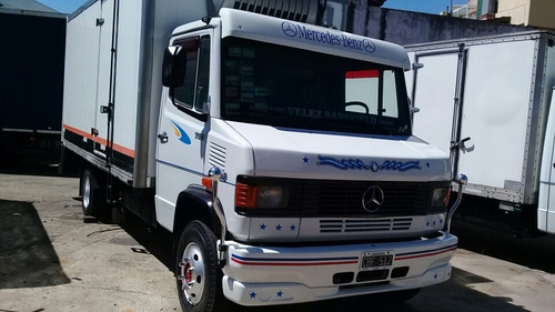 Imagen 4 de 5 de Mercedes Benz 710/98 Con Furgon Refrigerado Y Equipo De Frio