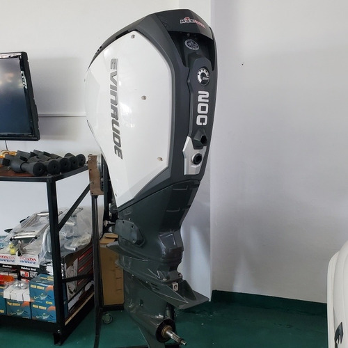 Imagen 2 de 15 de Motor Evinrude 200hp G2 Full Solo 70hs No Yamaha Mercury