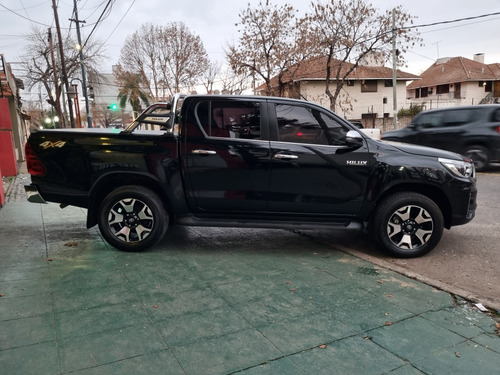 Toyota Hilux 2.8 Cd Srx 177cv 4x4 At