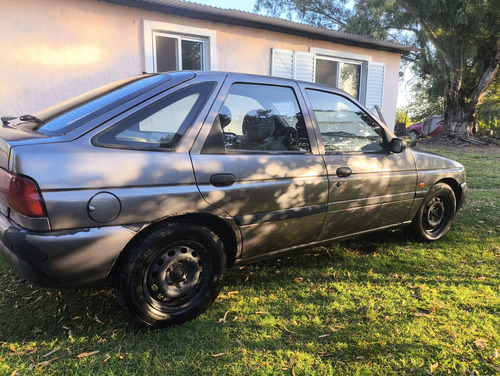 Ford Escort 1.8 Lx D