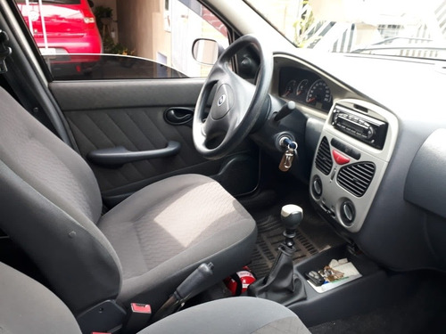 Fiat Siena 2006 1.0 Fire Flex 4p
