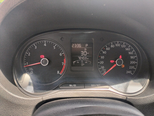 Volkswagen Vento 1.6 Confortline At