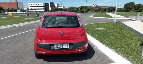 Fiat Punto 2013 1.4 Attractive Flex 5p