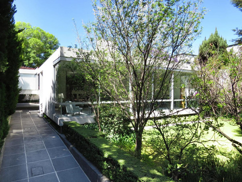 Casa Venta En El Corazón De Lomas De Chapultepec