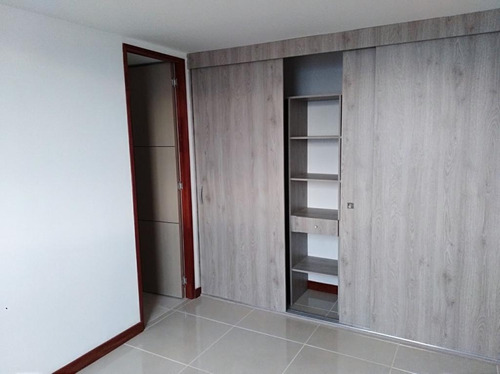 Imagen 6 de 17 de Apartamento En Venta En Medellín Robledo. Cod 202827