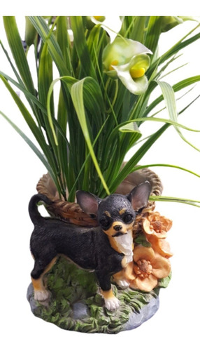Matero O Maceta De Resina Perro Chihuahua 14 X 16 Cms