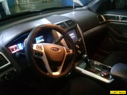 Ford Explorer Xlt