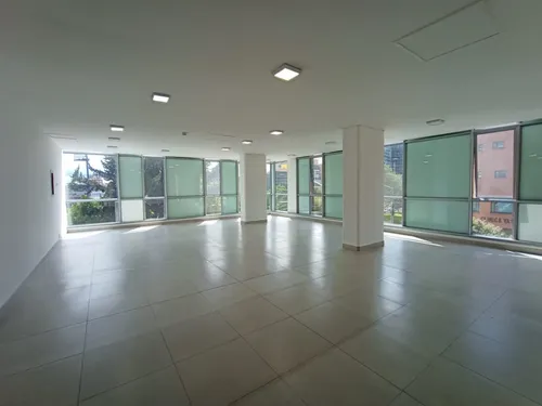 Oficina En Arriendo En Navarra-usaquén. Cod A1038641