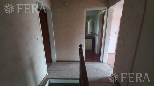 Imagen 11 de 30 de Venta Casa 5 Ambientes Con Cochera, Fondo Con Piscina Y Quincho En Quilmes (30689)