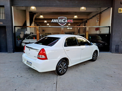 Toyota Etios 1.5 Sedan Xls