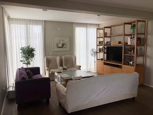 Venta De Casa En B° La Bastilla