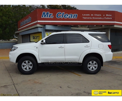 Toyota Fortuner Sr5 2008