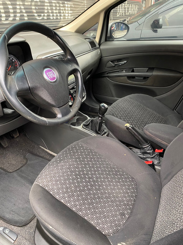 Fiat Punto 1.8 Hlx Flex 5p