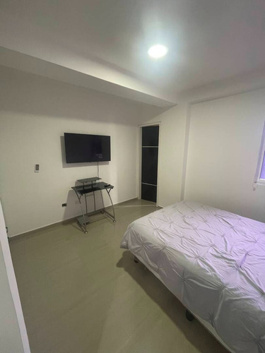 Venta Apartamento Con Pozo Y Planta 100% Urb Las Chimeneas Valencia Rr 26494