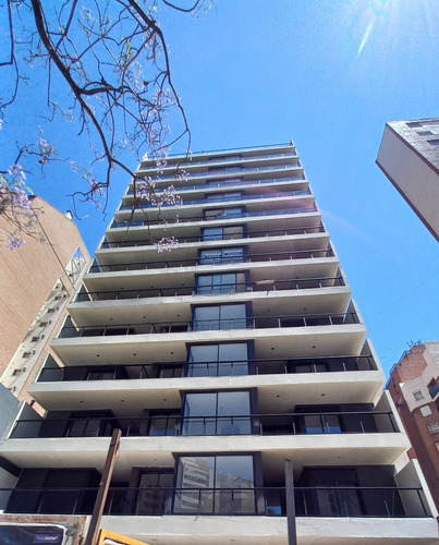 Venta Departamento De 2 Dormitorios A Estrenar! Con Cochera En Nueva Córdoba!!