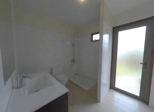 Se Vende Parcela Con 2 Casas Independientes Chicureo