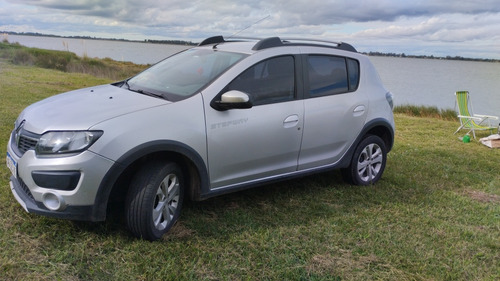Renault Sandero Stepway 1.6 Dynamique 105cv