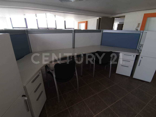 Oficinas En Renta, Col. Centro, Coatzacoalcos, Ver.