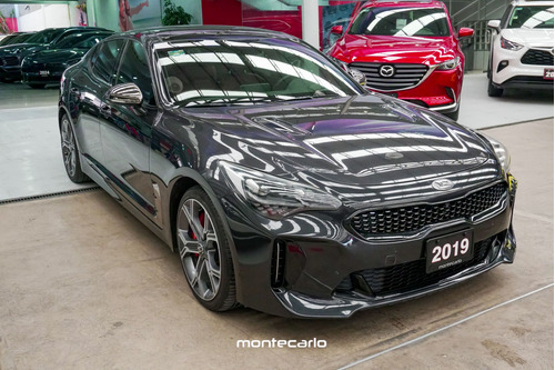 Kia Stinger 2019