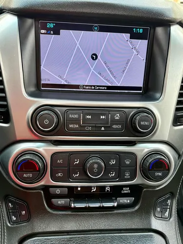 Chevrolet Suburban 5.4 Premier Piel 4x4 At