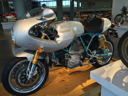 Ducati Paul Smart Limited Edition