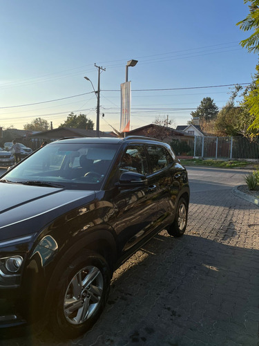 El Hyundai Creta 1.5 Plus 2023 Suv, Conversable. Único Dueño