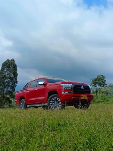 Mitsubishi L200 Triton 2.4Bt Gls 4Wd At