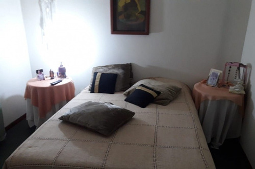 Triplex En Venta En Haedo Norte