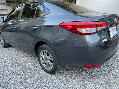 Toyota Yaris 1.5 107cv Xls Sedan