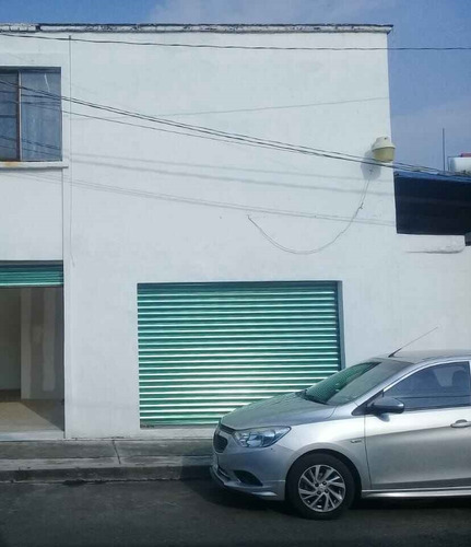 Imagen 1 de 5 de Local De 30 Mts Casi Frente A Sec. Benito Juárez En Jojutla