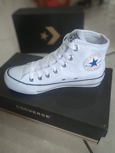 Botitas. Converse All Star. Clasicas