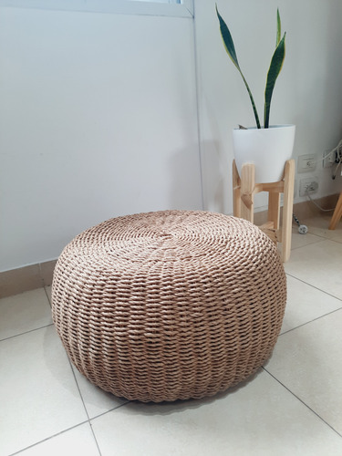 Pack X 2 Puffs Nórdicos Kraft (símil Rattan) De 60cm X 30cm Natural