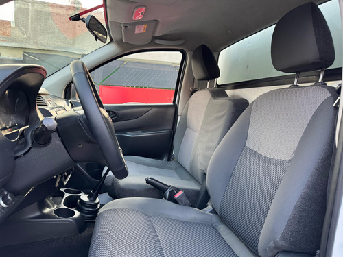 Nissan Caja Seca 2019