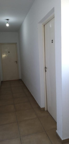Imagen 16 de 21 de Oportunidad! Venta De Departamento 42 Mt2. Moreno Centro, Ca