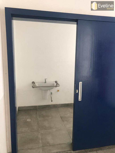 Centro - Alugar Prédio Em Mogi, 7 Andares, 40 Salas - 2200m² - A851
