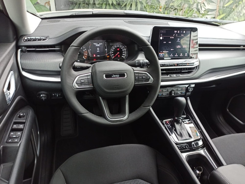Imagem 8 de 10 de Jeep Compass Sport 1.3