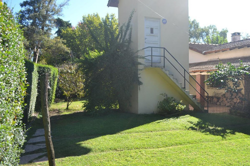 Imagen 4 de 12 de Casa Estilo Campo - Ingeniero Maschwitz- La Bota