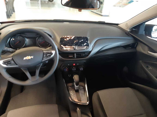 Imagem 10 de 13 de Chevrolet Onix Lt 1.0 (flex)