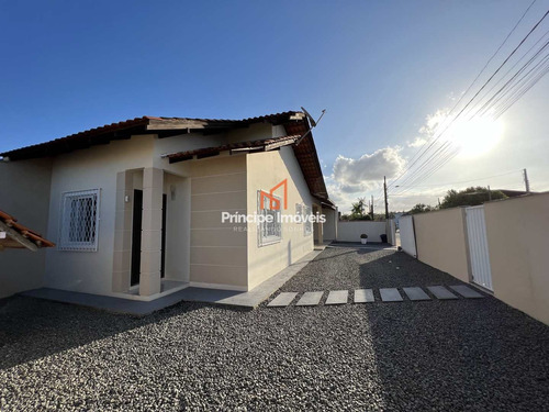 Imagem 6 de 30 de Casa De Esquina Com 2 Dormitórios No Fátima - V233