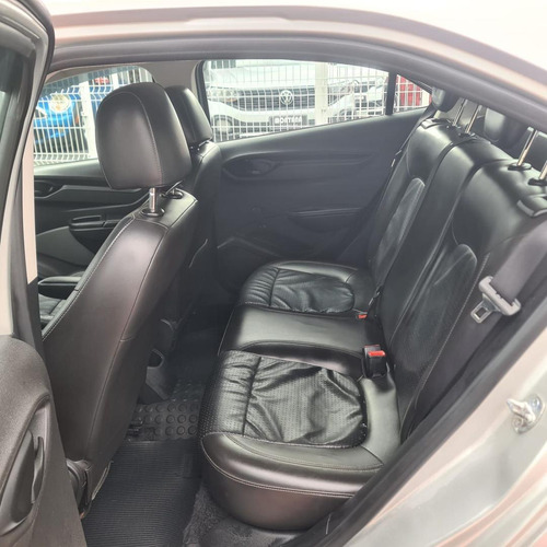 Chevrolet Onix 10mt Joye