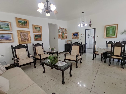 Imagen 3 de 21 de Casa Venta Barrio Sucre