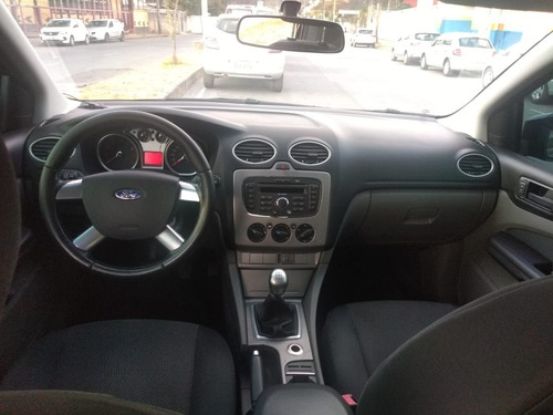 Ford Focus 2l Hc