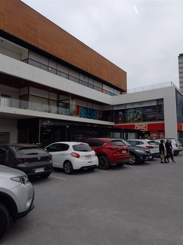 Local Comercial En Stripcenter En G.hamel Nieto - Concón