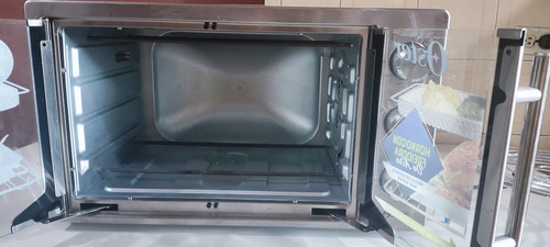 Horno Con Freidora De Aire Oster 42 Lts. Usado Dos Veces. (Usado)