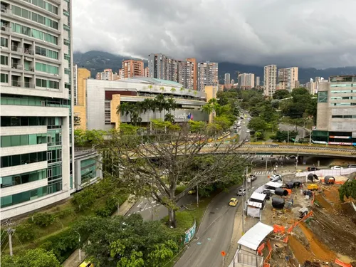Apartamento En Venta En Poblado - Torres De Lorena
